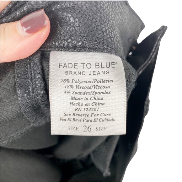 Fade to Blue Crocodile Reptile Textured Black Coated Skinny Pants Size 26 - Picture 11 of 11